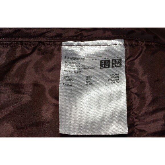 Uniqlo Women’s Wine Red Down Puffer Coat Jacket Hooded Long Size Small - Picture 4 of 4
